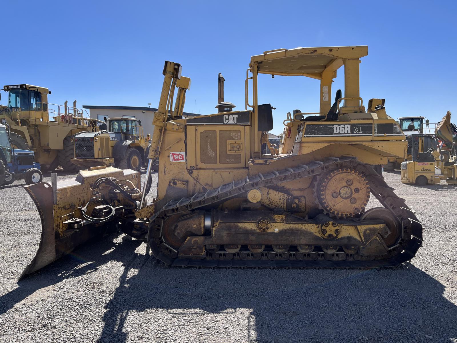 ./imagenes/INVOICE/2019/16898/TOPADOR FRONTAL CATERPILLAR D6R (6).JPG